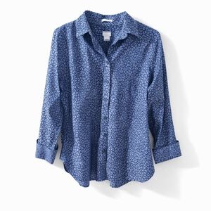 Chico’s Blue Leopard Print Button-Up Shirt Size 1.5 (Women’s 10)